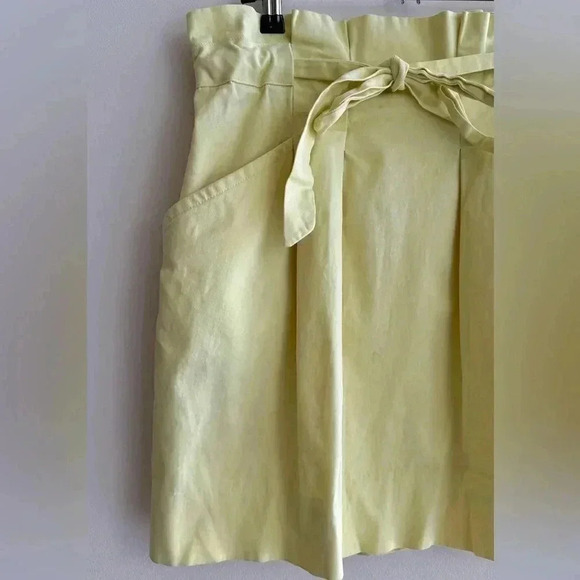 BCBGMaxAzria Paper Bag Skirt, Dusty Yellow, Size 8 - Picture 4 of 16